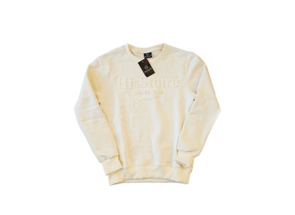 The classy crewneck (cream)